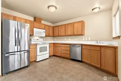 10511 140th Street Ct E #34, Puyallup, WA 98374 - Photo 9
