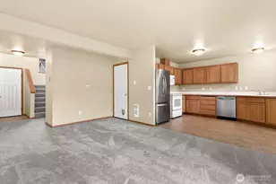 10511 140th St Ct E, Puyallup, WA 98374 - Photo 5