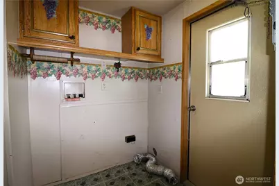 214 Chapman Road #8, Castle Rock, WA 98611 - Photo 19
