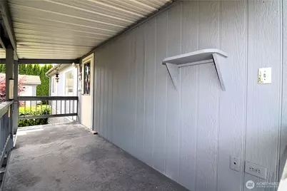 214 Chapman Road #8, Castle Rock, WA 98611 - Photo 11