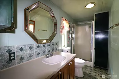214 Chapman Road #8, Castle Rock, WA 98611 - Photo 27