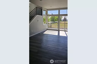 1208 Harrington Avenue NE, Renton, WA 98056 - Photo 5