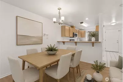 933 4th Avenue N #102, Kent, WA 98032 - Photo 5