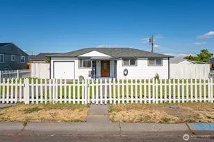 4325 Sun Dr NE, Moses Lake, WA 98837 - Photo 1