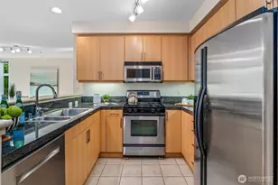 1700 N Northlake Way, Seattle, WA 98103 - Photo 7