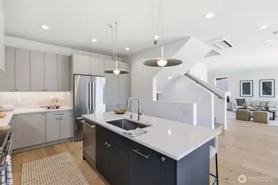 2710 58th Avenue SW, Seattle, WA 98116 - Photo 19