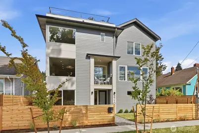 2710 58th Avenue SW, Seattle, WA 98116 - Photo 1