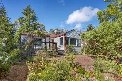 4010 SW 106th Street, Seattle, WA 98146 - Photo 1