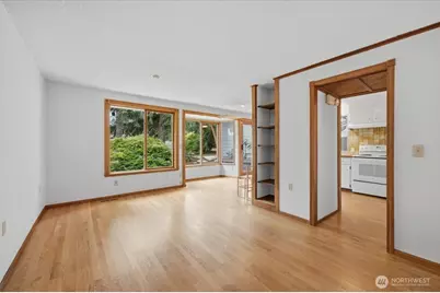 5466 NE 200th Place, Lake Forest Park, WA 98155 - Photo 19