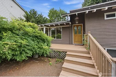 5466 NE 200th Place, Lake Forest Park, WA 98155 - Photo 5