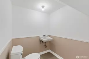 2013 SW Dakota St, Seattle, WA 98106 - Photo 29