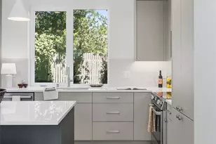 2714 58th Ave SW, Seattle, WA 98116 - Photo 13