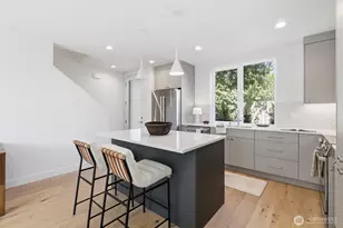 2714 58th Ave SW, Seattle, WA 98116 - Photo 11