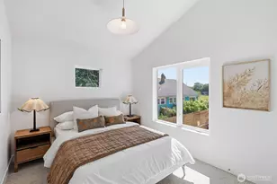 2714 58th Ave SW, Seattle, WA 98116 - Photo 31