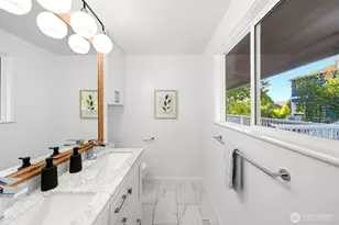 3502 29th Ave W, Seattle, WA 98199 - Photo 17