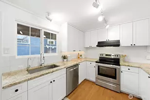 3502 29th Ave W, Seattle, WA 98199 - Photo 9