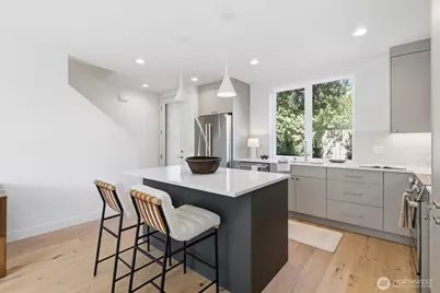 2714 58th Avenue SW, Seattle, WA 98116 - Photo 11