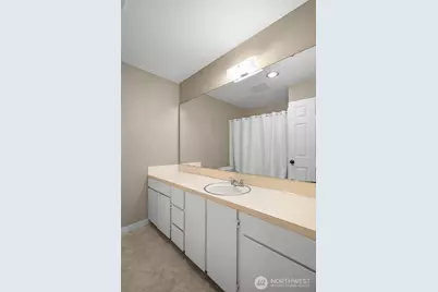 10459 Des Moines Memorial Dr S #303, Seattle, WA 98168 - Photo 11