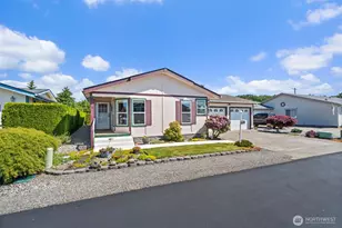 1918 Harrison Ave, Centralia, WA 98531 - Photo 3