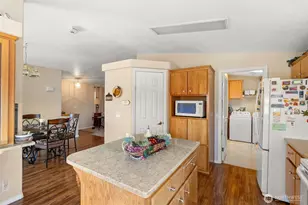 1918 Harrison Ave, Centralia, WA 98531 - Photo 11