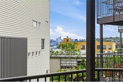 4020 Aurora Avenue N #304, Seattle, WA 98103 - Photo 21
