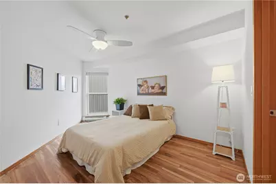 4020 Aurora Avenue N #304, Seattle, WA 98103 - Photo 15