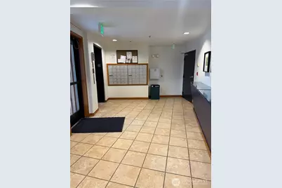 4020 Aurora Avenue N #304, Seattle, WA 98103 - Photo 29