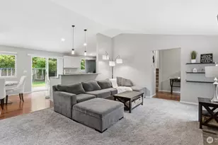 17333 160th Ave SE, Renton, WA 98058 - Photo 11
