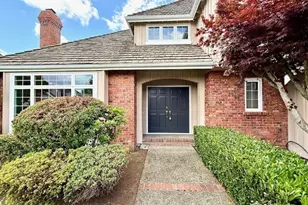22623 SE 47th Ct, Sammamish, WA 98075 - Photo 3