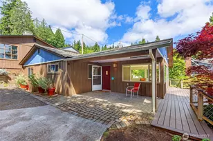 6222 Illahee Road NE, Bremerton, WA 98311 - Photo 13