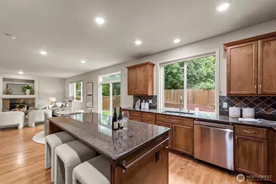 11818 179th Place NE, Redmond, WA 98052 - Photo 9