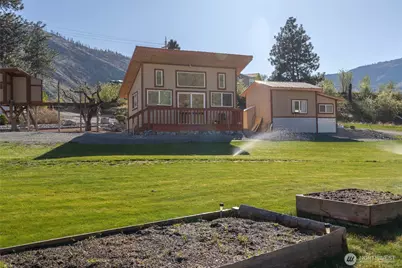 540 Highway 153, Pateros, WA 98846 - Photo 19