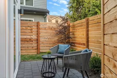 2712 58th Avenue SW, Seattle, WA 98116 - Photo 5