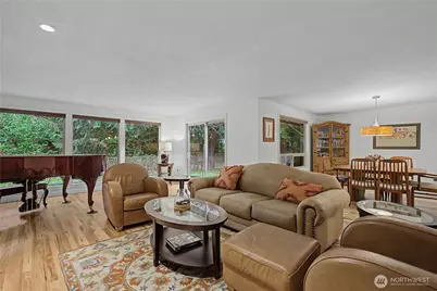 4642 Claridge Drive SE, Olympia, WA 98501 - Photo 9