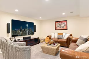 1215 E Lynn St, Seattle, WA 98012 - Photo 29