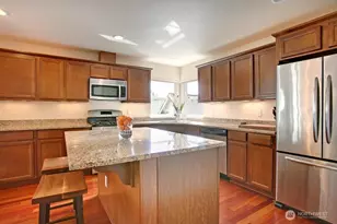 3806 Interlake Ave N, Seattle, WA 98103 - Photo 5