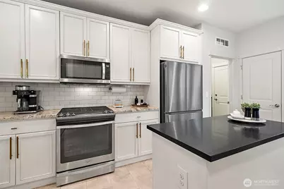 14410 188th Avenue E, Bonney Lake, WA 98391 - Photo 11