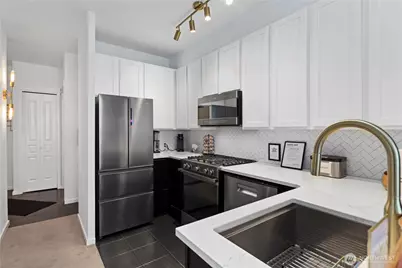 1950 Alaskan Way #422, Seattle, WA 98101 - Photo 3