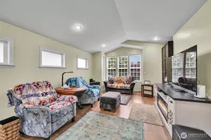 400 Park Pl, Everett, WA 98203 - Photo 11