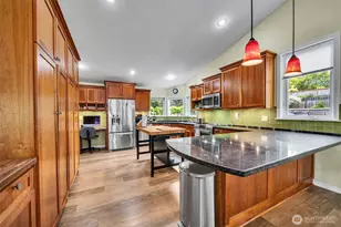 400 Park Pl, Everett, WA 98203 - Photo 9