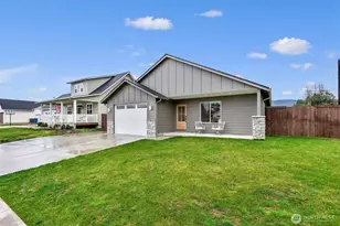 211 W Oak St, Yacolt, WA 98675 - Photo 3