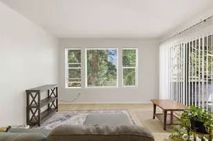 13310 Greenwood Ave N, Seattle, WA 98133 - Photo 7