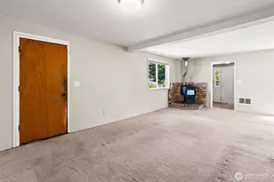 2432 NE Franklin St, Bremerton, WA 98310 - Photo 9