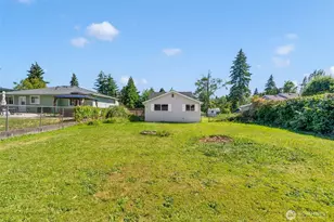 2432 NE Franklin St, Bremerton, WA 98310 - Photo 17