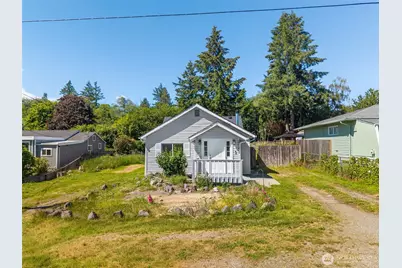 2432 NE Franklin Street, Bremerton, WA 98310 - Photo 1