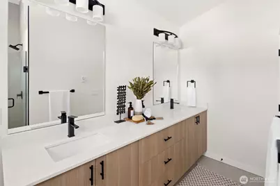 334 NE 90th Street, Seattle, WA 98115 - Photo 25