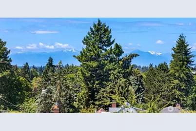 334 NE 90th Street, Seattle, WA 98115 - Photo 37