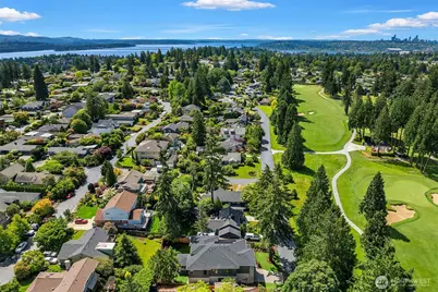 8016 Fairway Drive NE, Seattle, WA 98115 - Photo 35