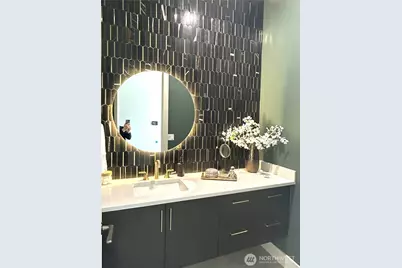 8243 W Mercer Way, Mercer Island, WA 98040 - Photo 15