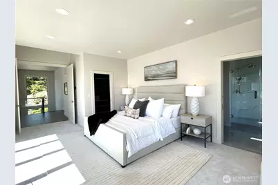 8243 W Mercer Way, Mercer Island, WA 98040 - Photo 17